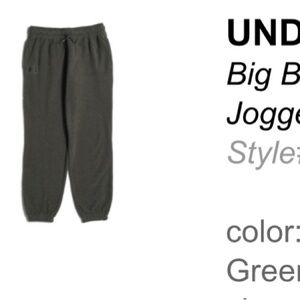 Brand NWT youth medium Under Armour, fleece Hundo joggers